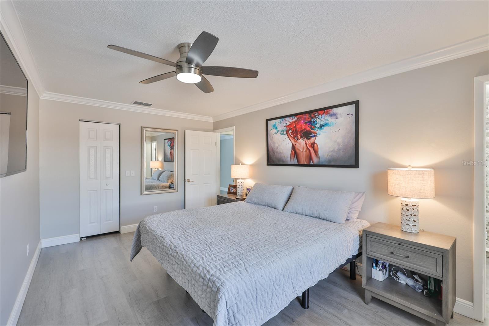 Image 21 of 41 For 2011-- Carolina Avenue