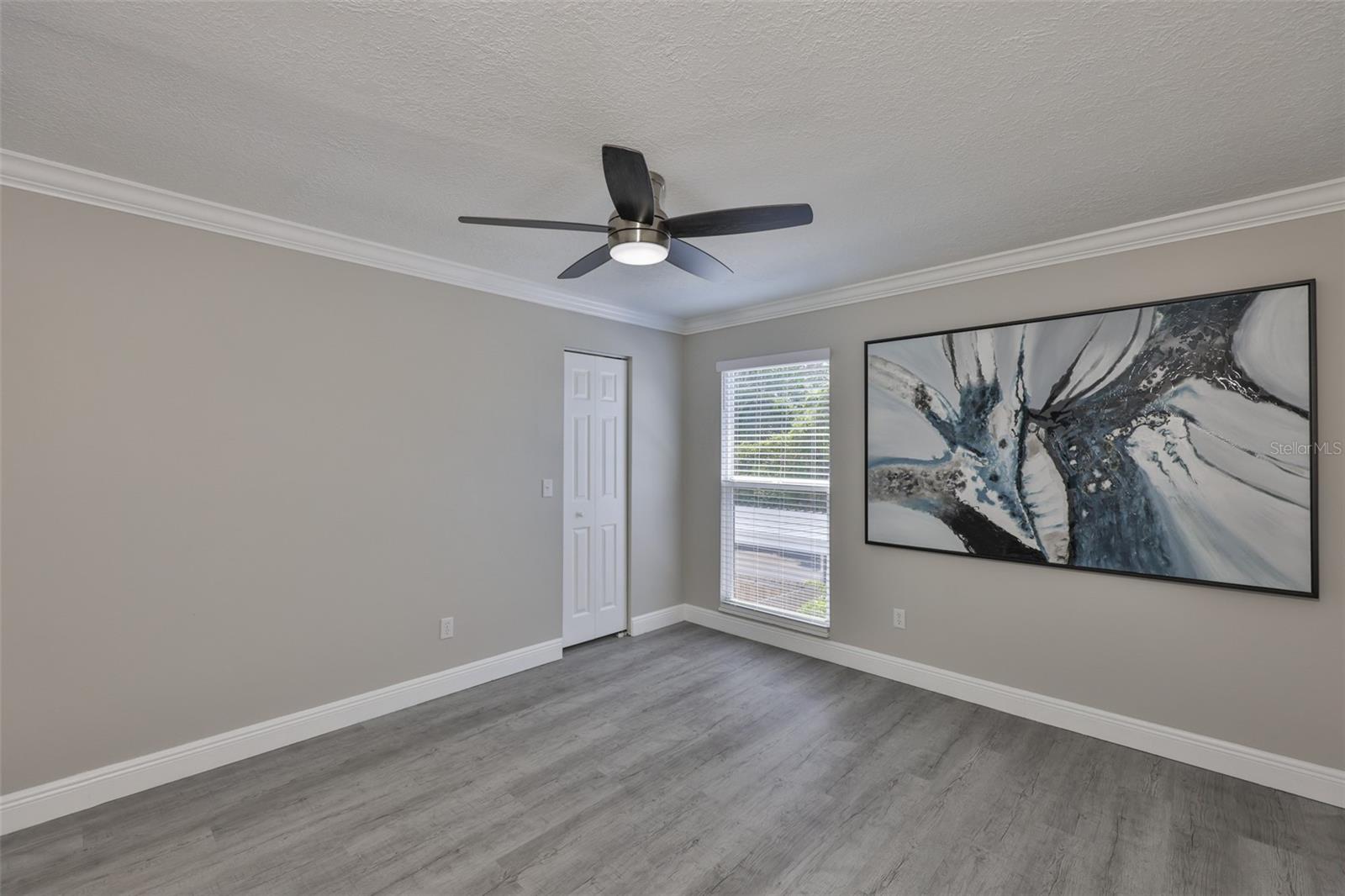 Image 26 of 41 For 2011-- Carolina Avenue