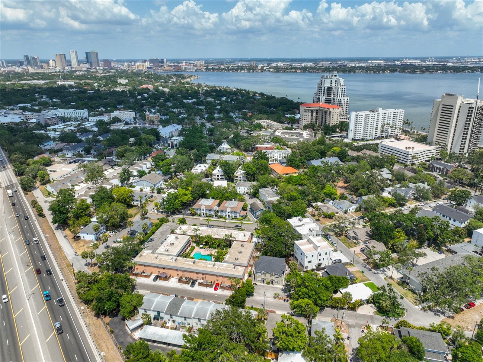 Image 33 of 41 For 2011-- Carolina Avenue