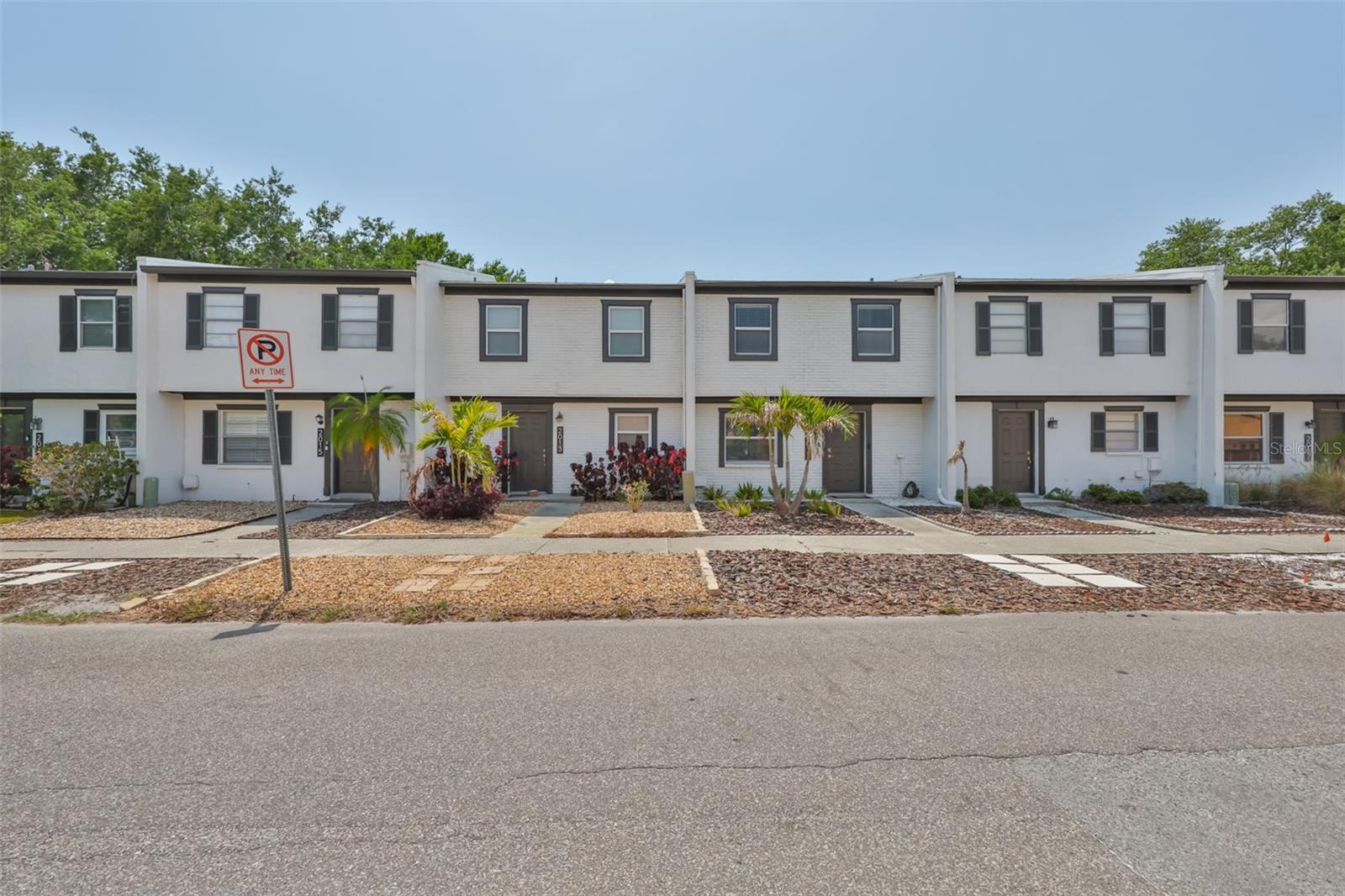 Image 36 of 41 For 2011-- Carolina Avenue