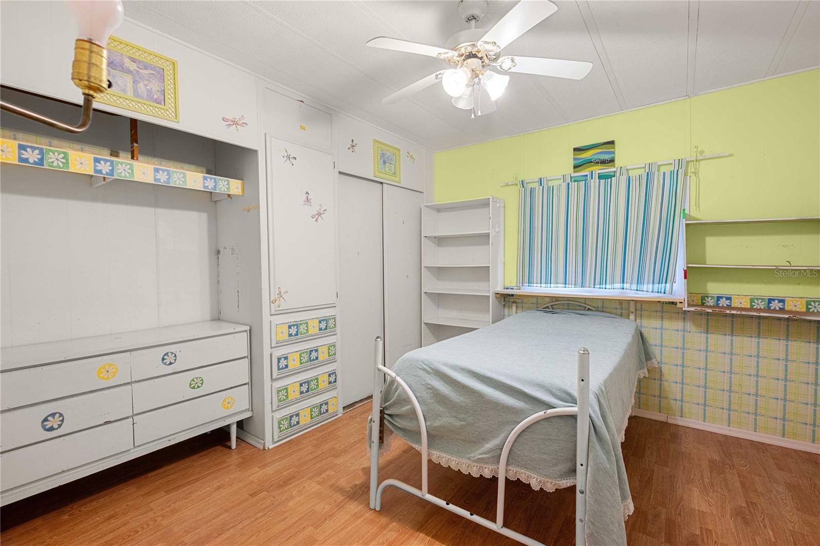 Image 20 of 40 For 37136 8th Avenue