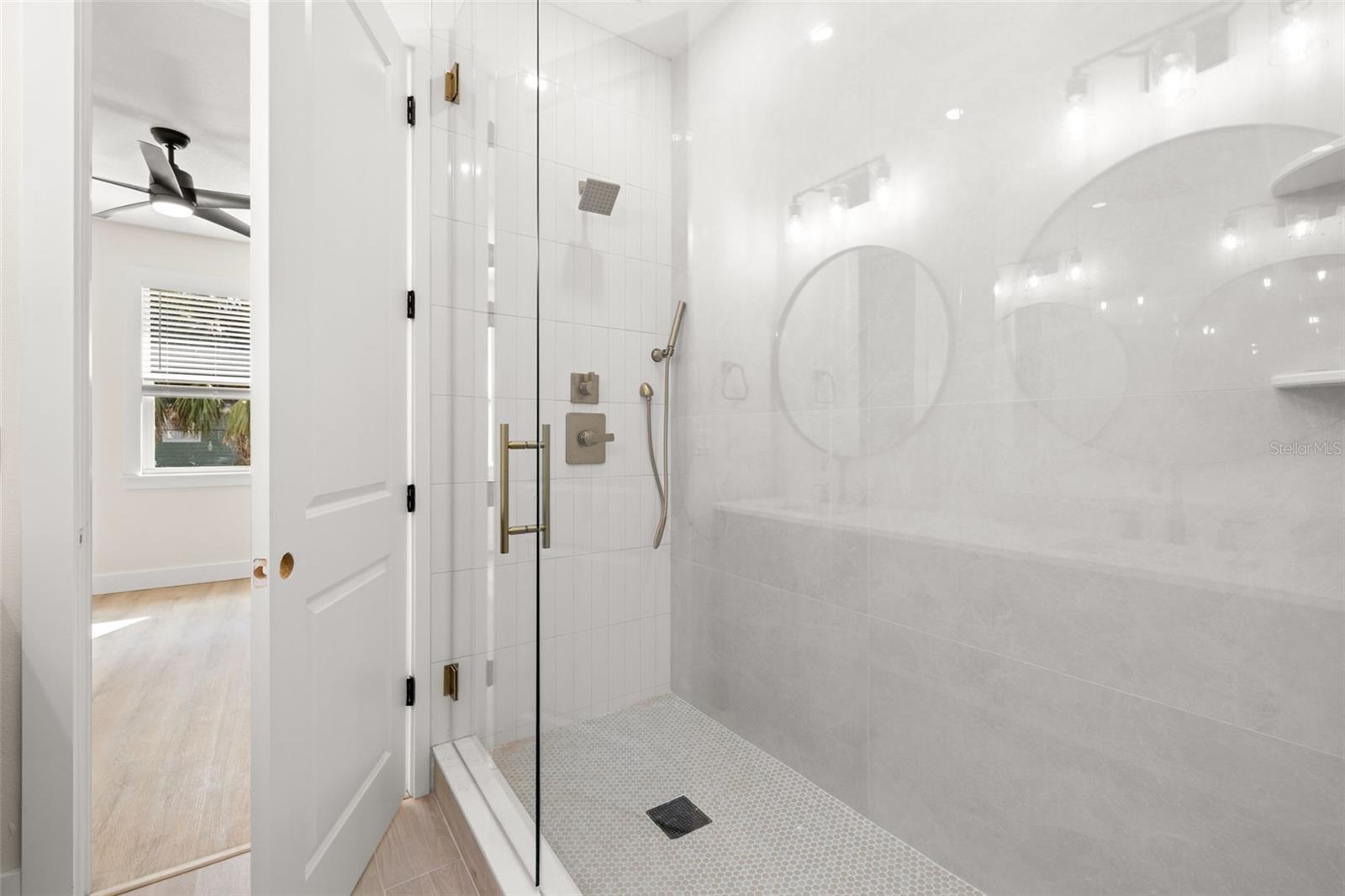 Image 12 of 19 For 1513 Knollwood Street