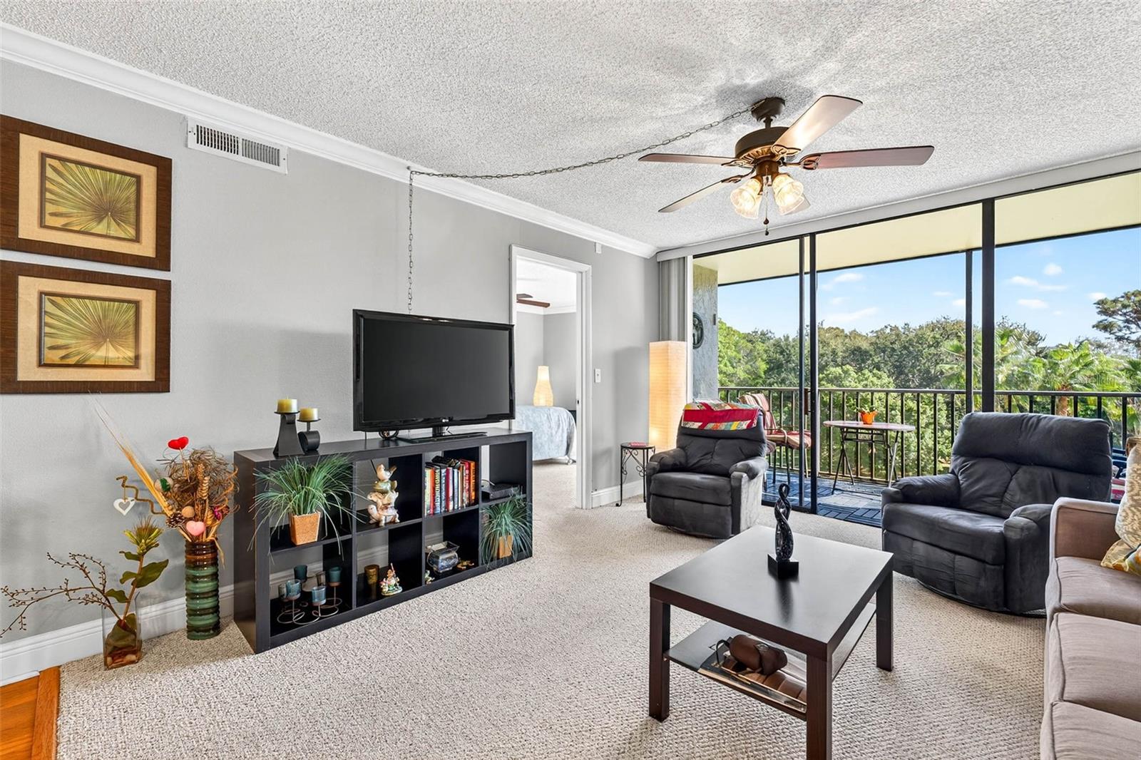 Image 20 of 46 For 800 Cove Cay Drive 4d