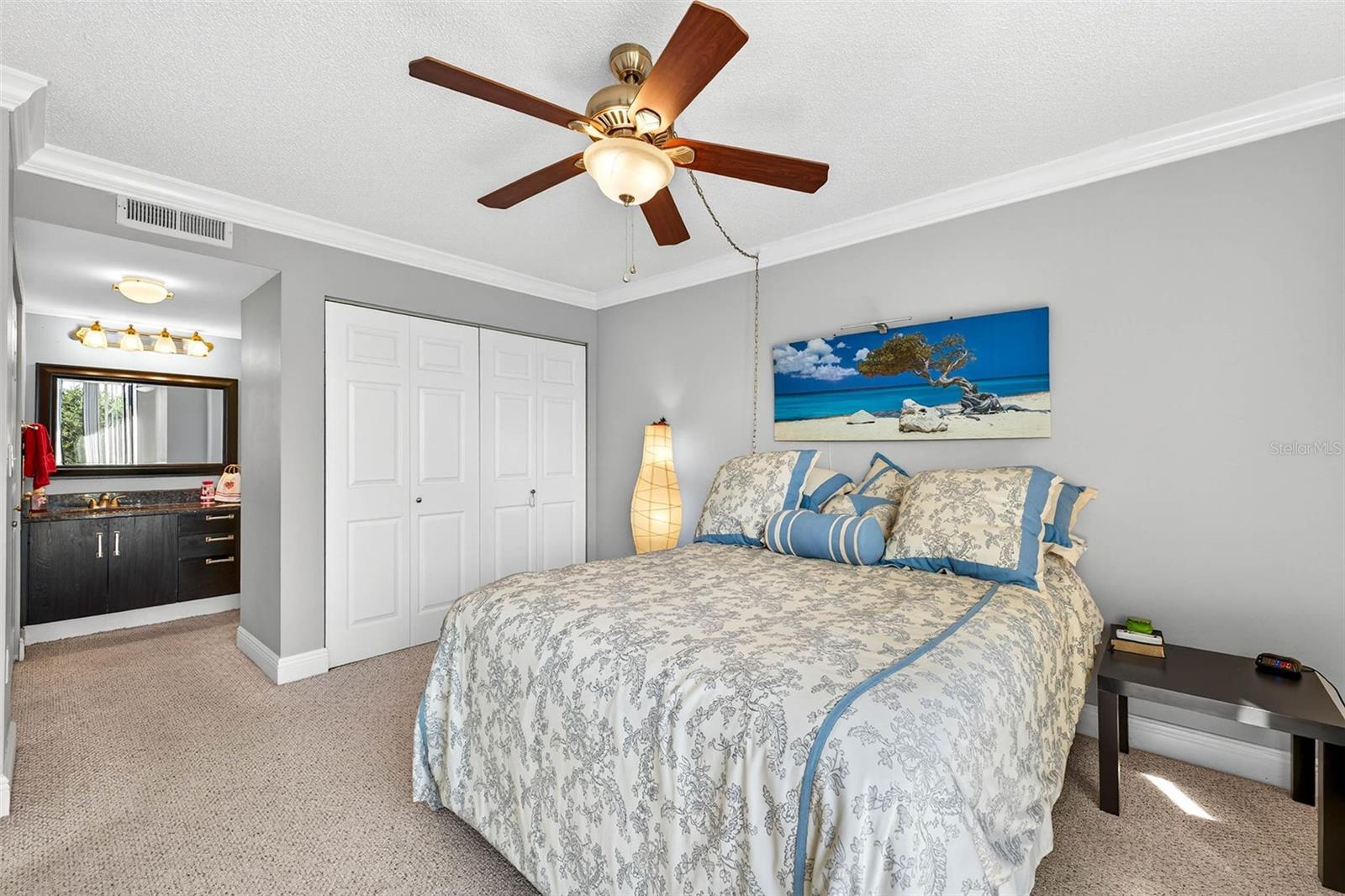 Image 25 of 46 For 800 Cove Cay Drive 4d