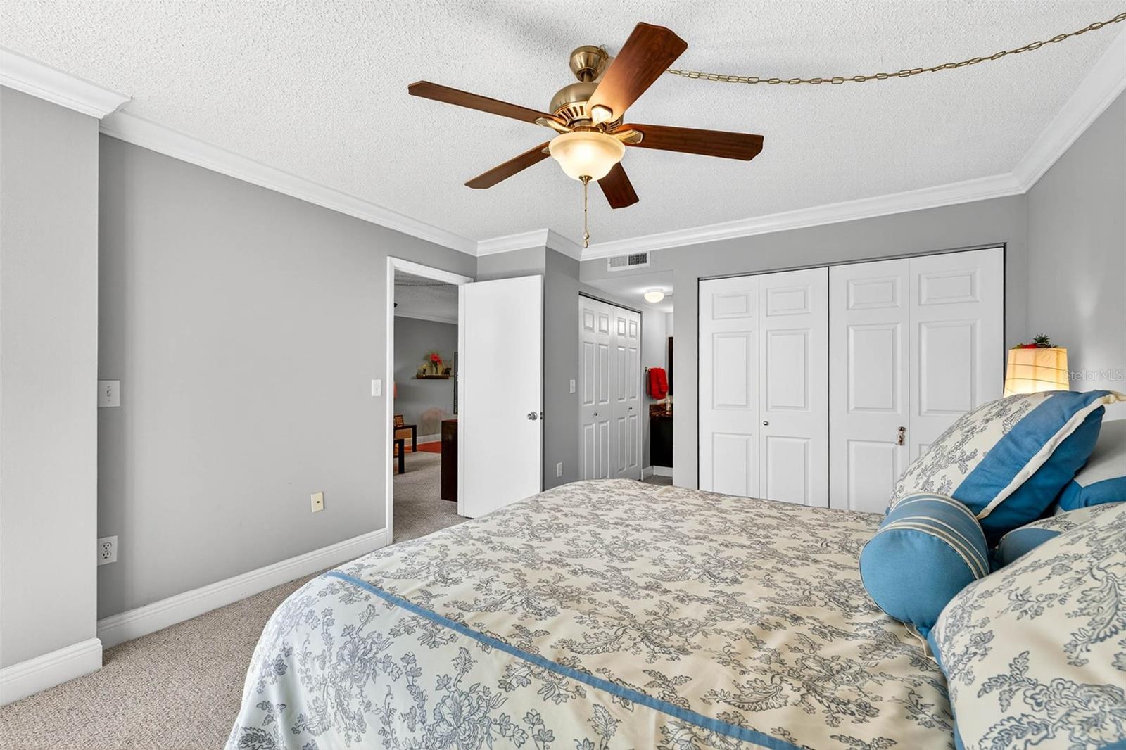 Image 26 of 46 For 800 Cove Cay Drive 4d