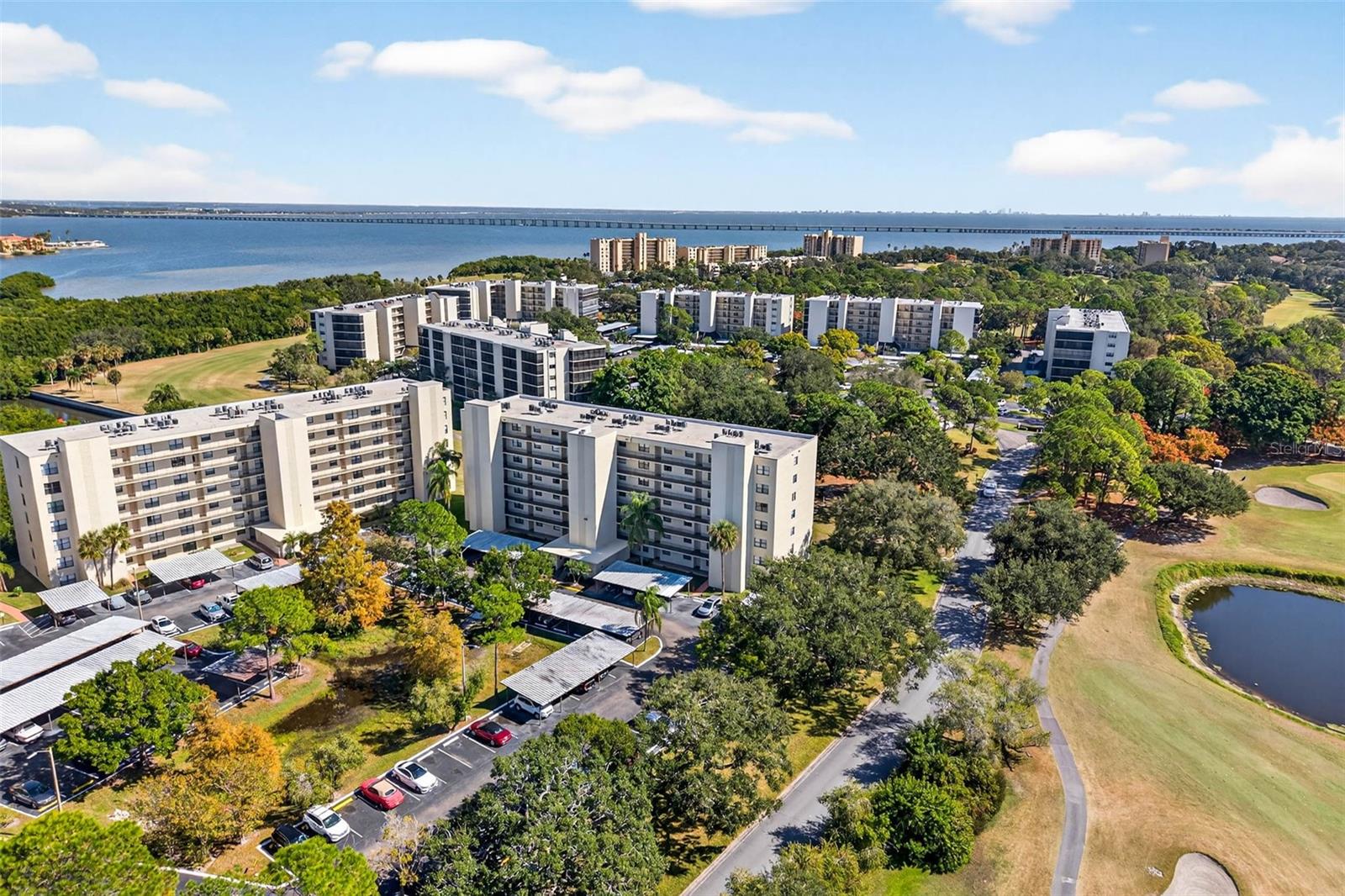 Image 35 of 46 For 800 Cove Cay Drive 4d