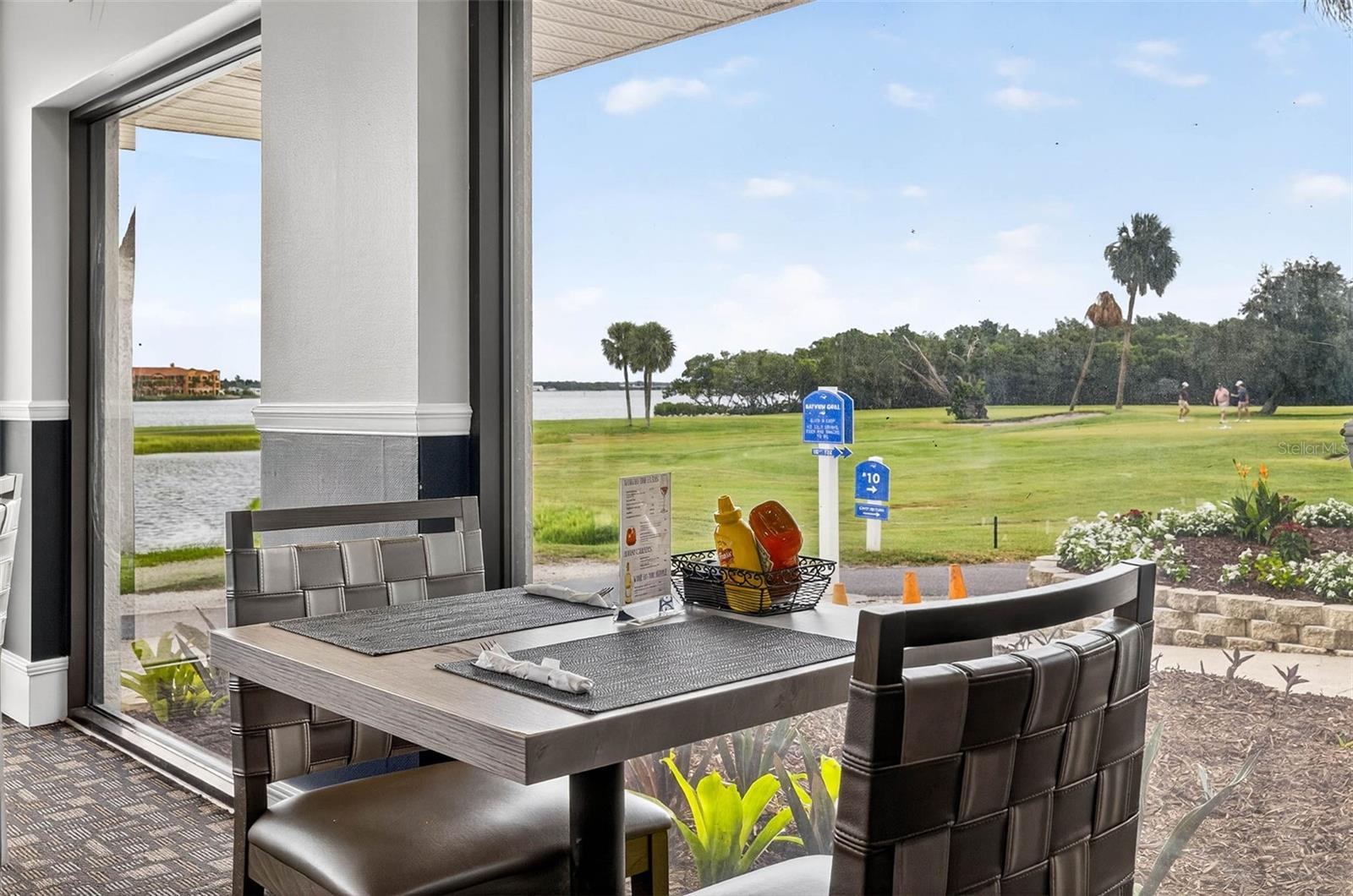 Image 40 of 46 For 800 Cove Cay Drive 4d