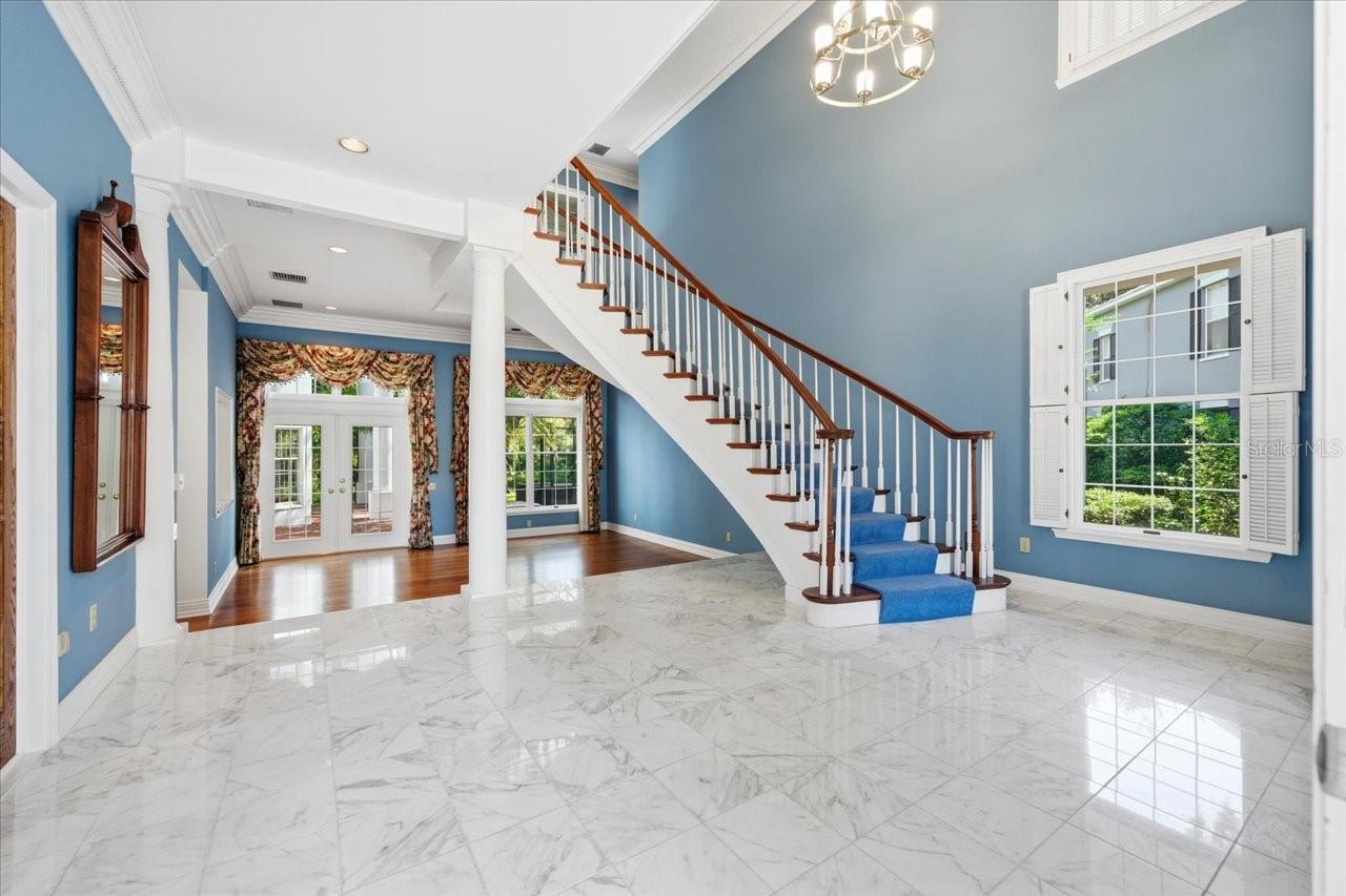 Listing photo id 16 for 15303 Eaton Court