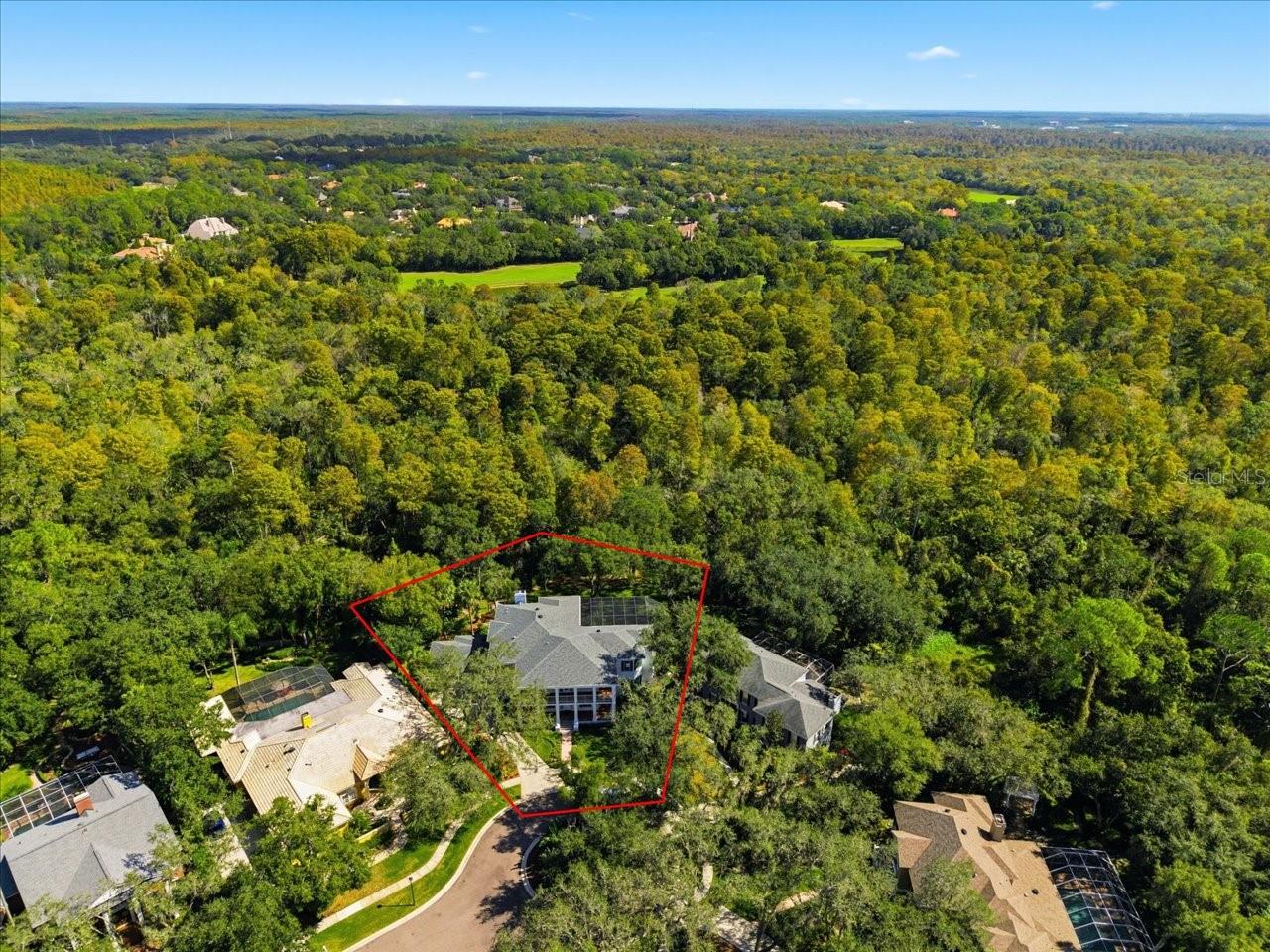 Listing photo id 70 for 15303 Eaton Court