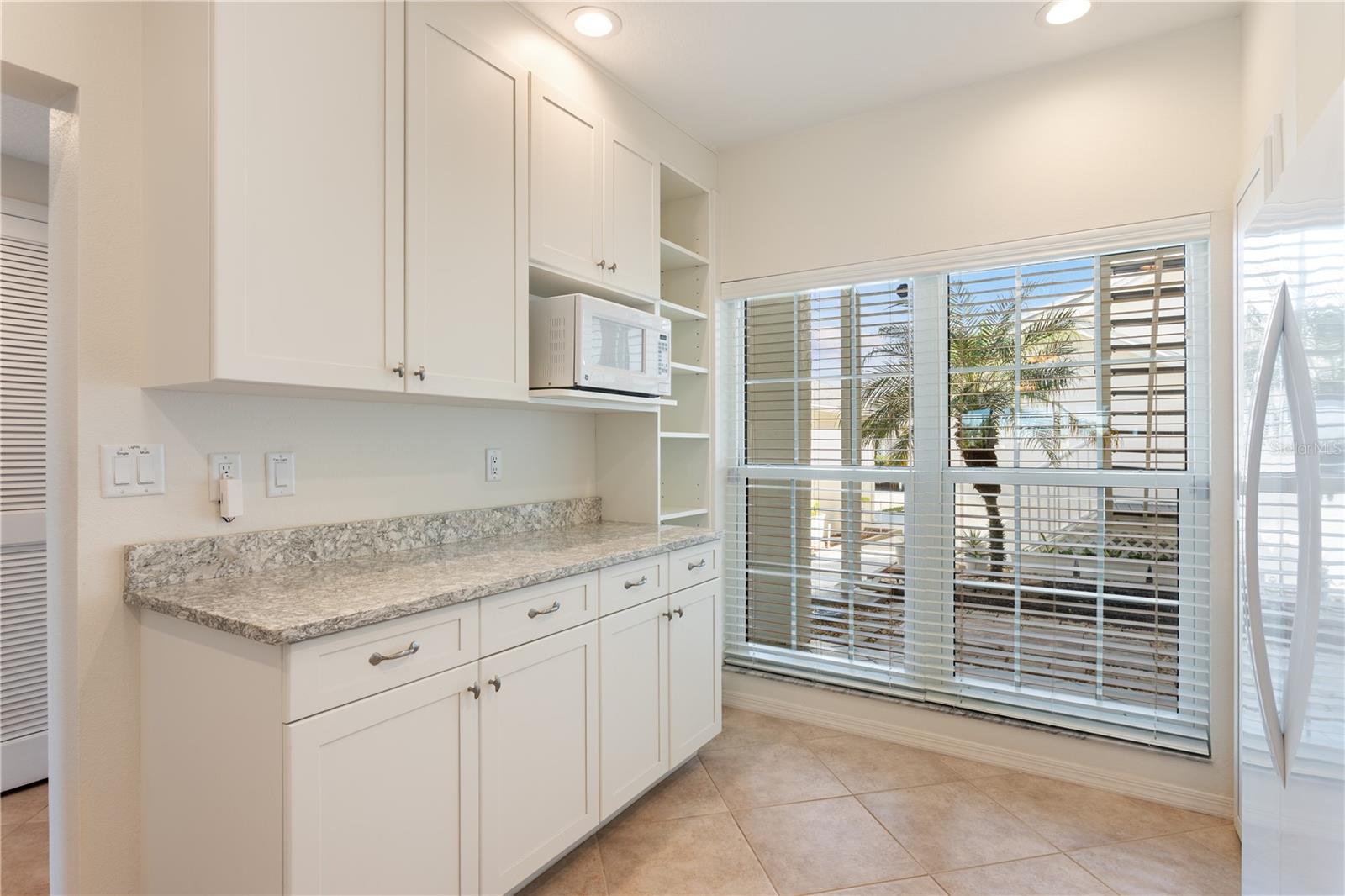 Image 10 of 79 For 11535 Shipwatch Way 1026