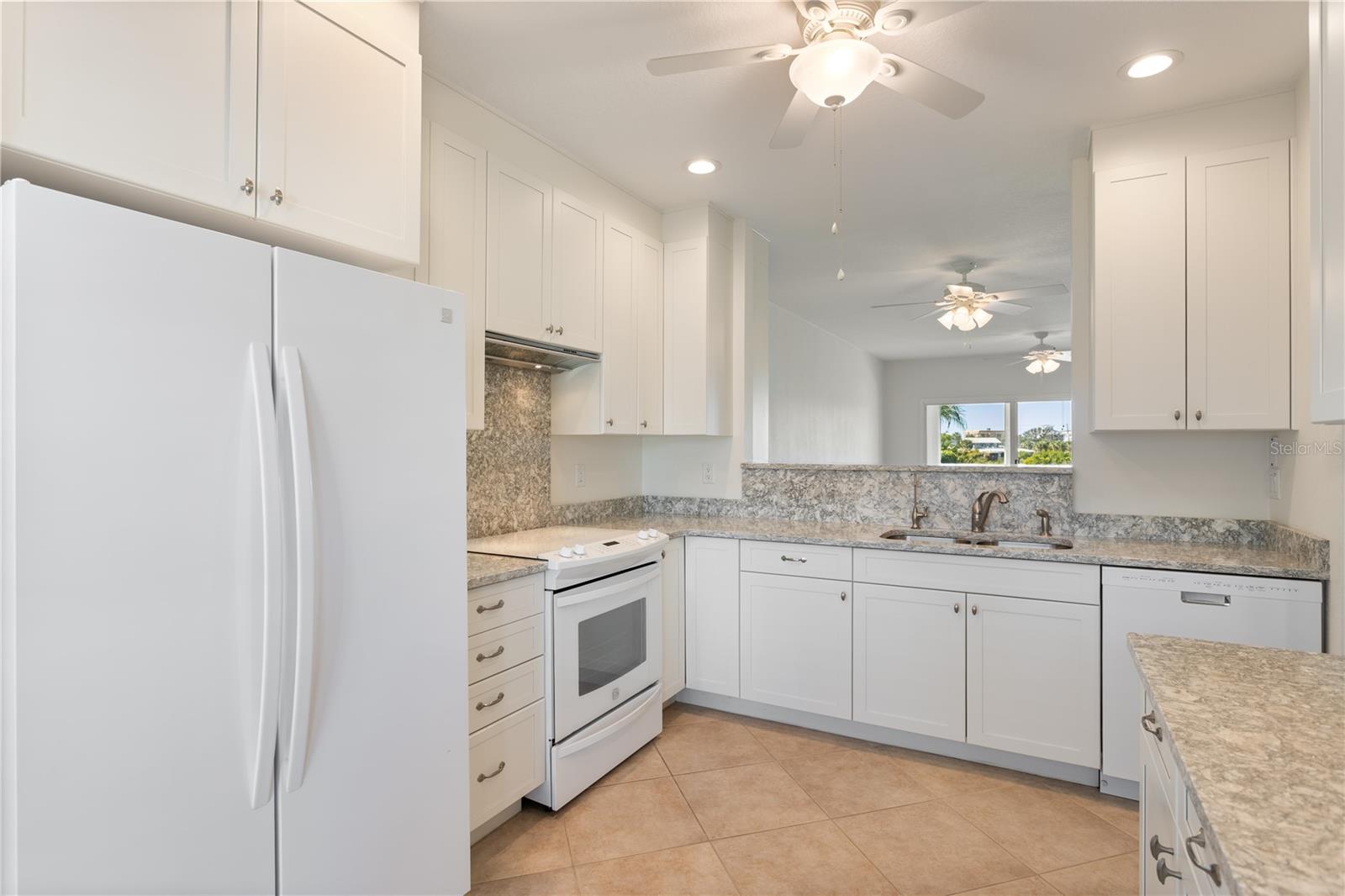 Image 11 of 79 For 11535 Shipwatch Way 1026