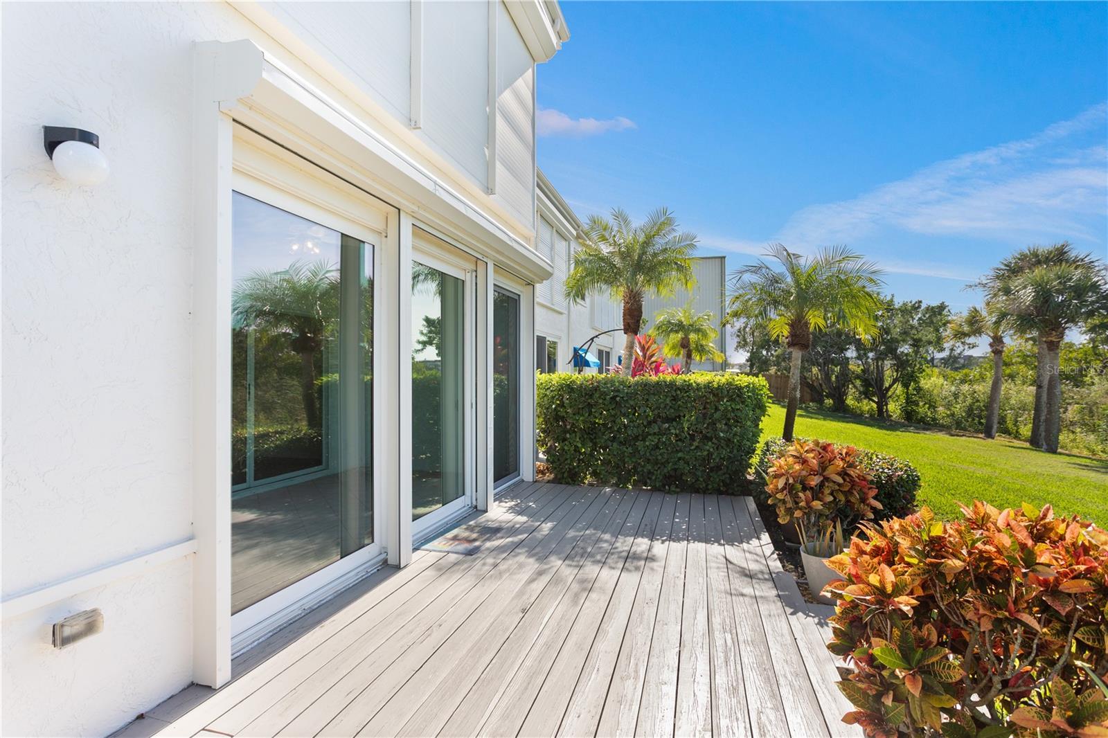 Image 21 of 79 For 11535 Shipwatch Way 1026