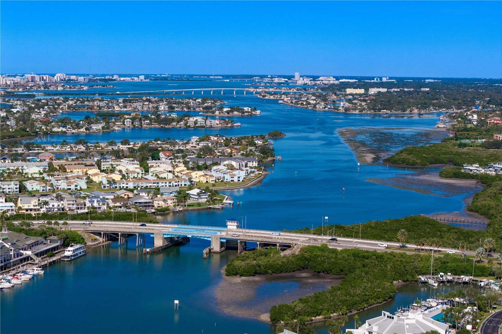 Image 40 of 79 For 11535 Shipwatch Way 1026