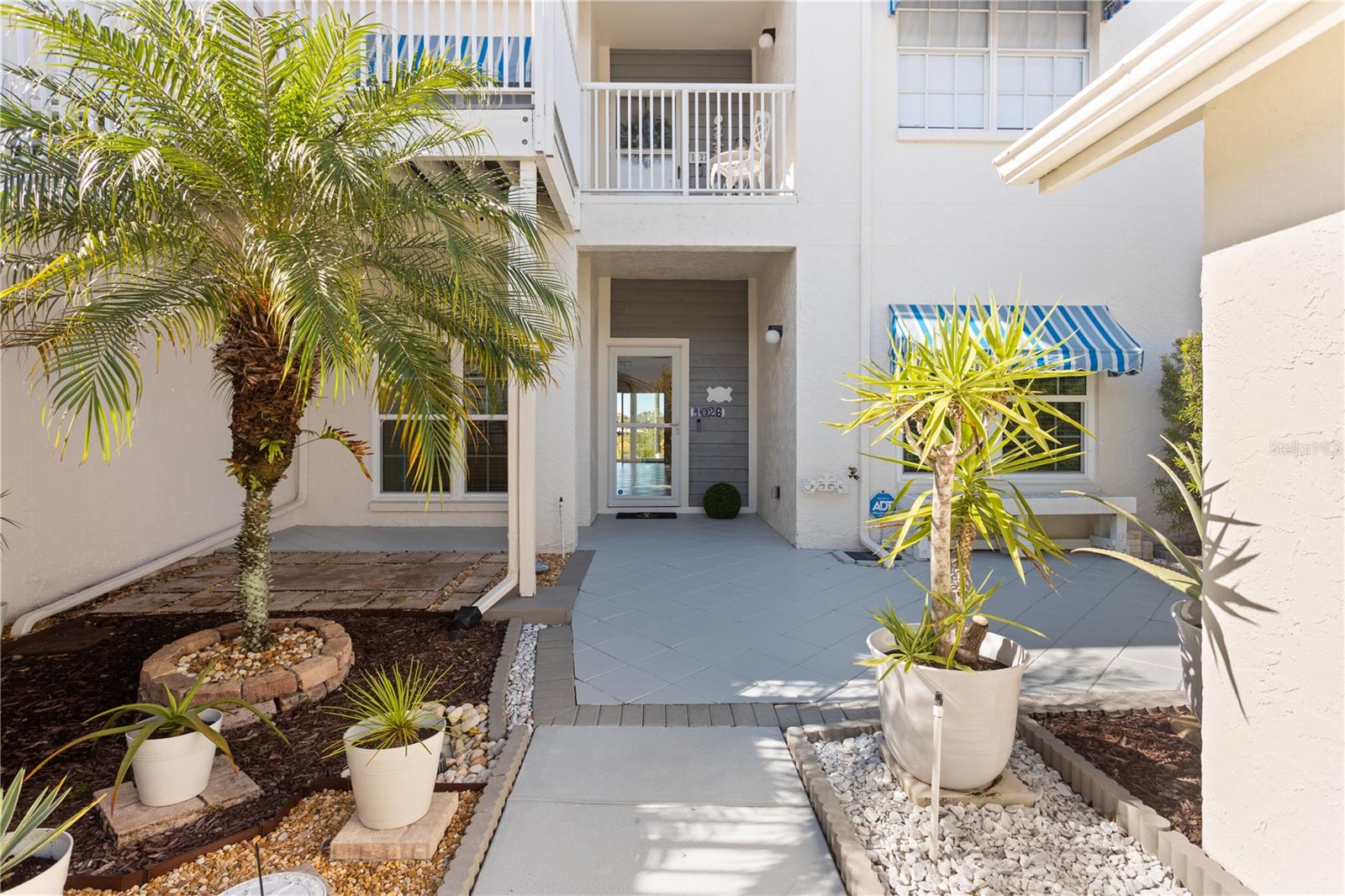 Image 5 of 79 For 11535 Shipwatch Way 1026