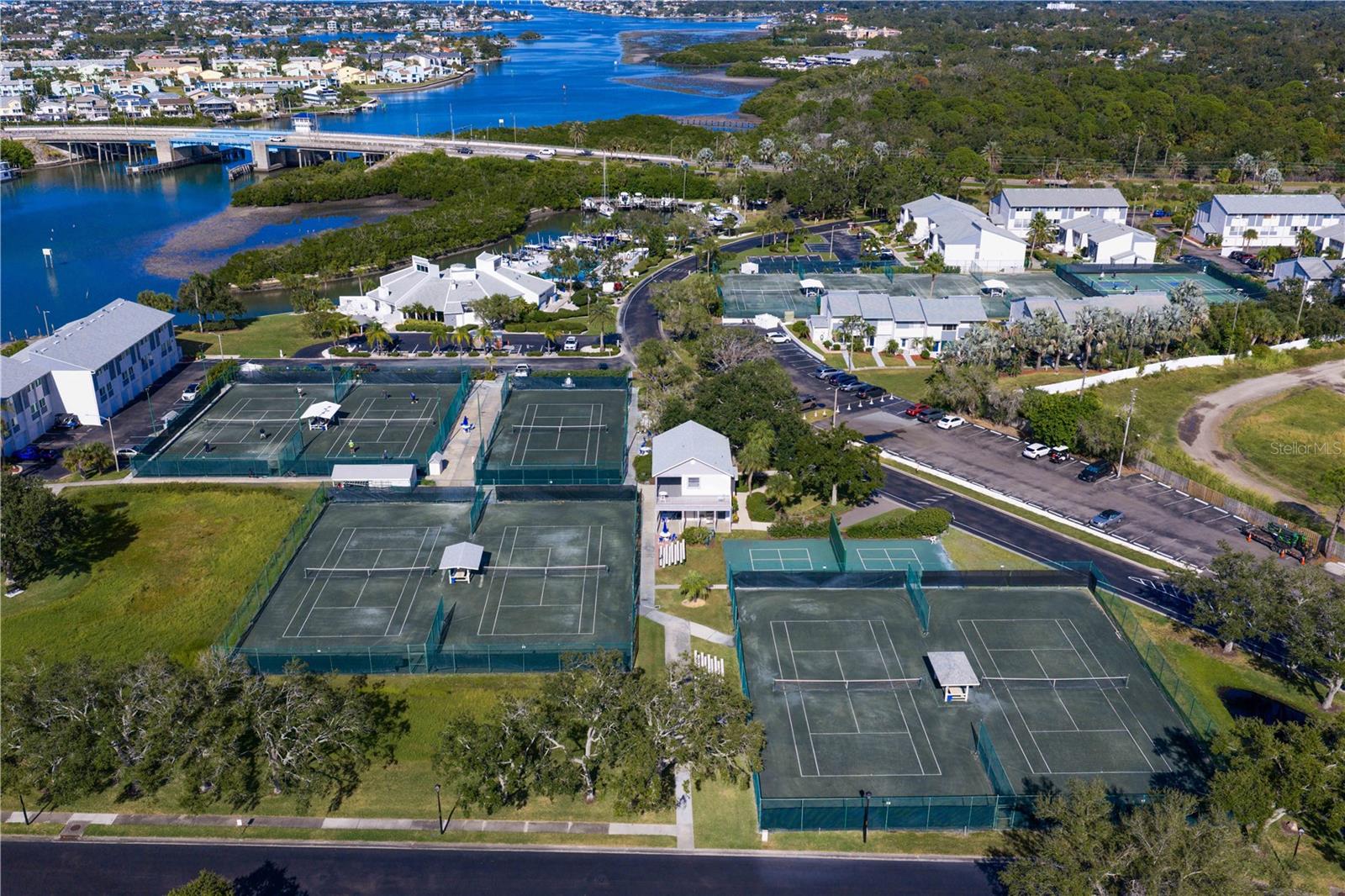 Image 53 of 79 For 11535 Shipwatch Way 1026