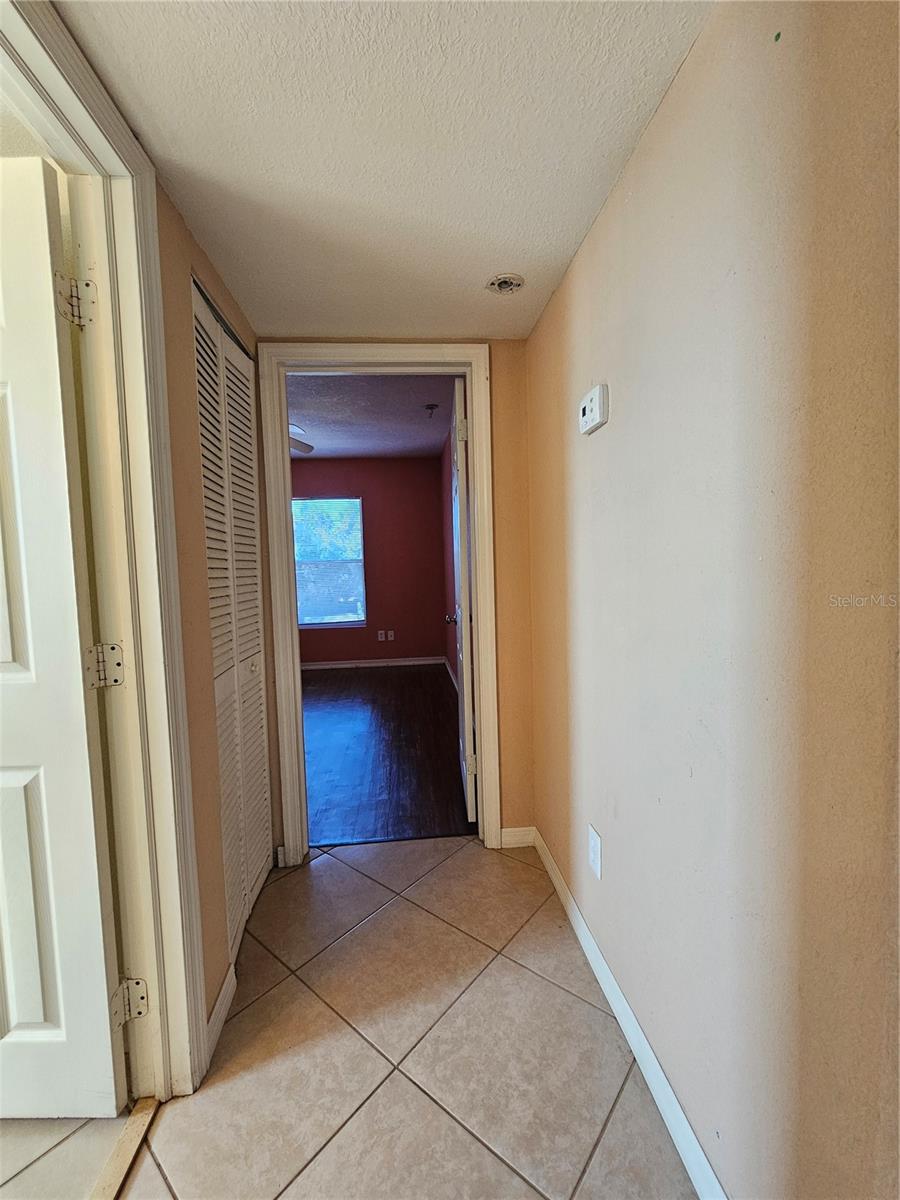 Image 8 of 13 For 1355 Drew Street 203