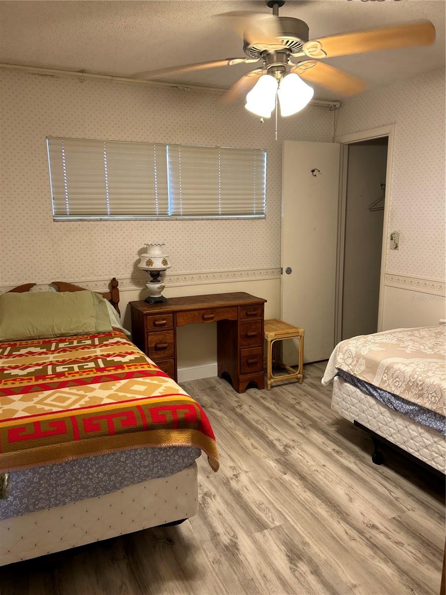 Image 17 of 32 For 4775 Cove Circle 1202