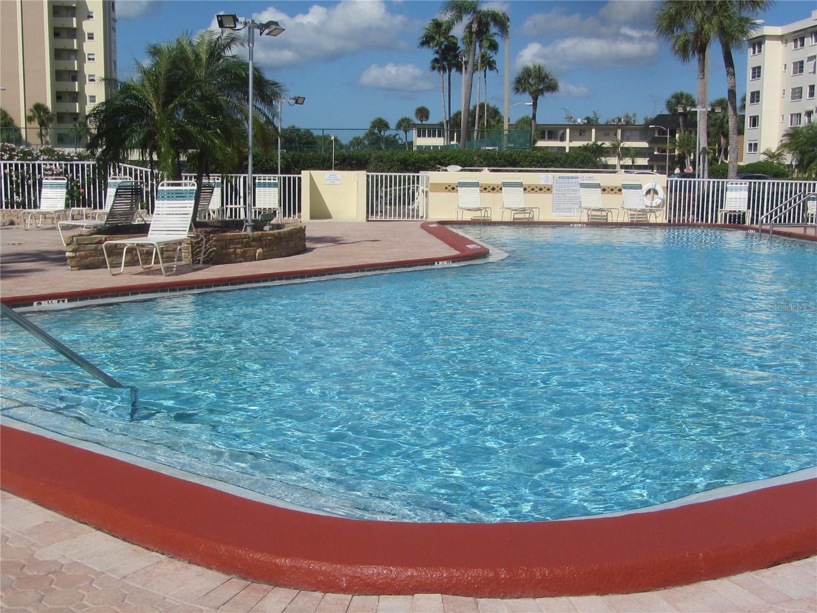 Image 25 of 32 For 4775 Cove Circle 1202