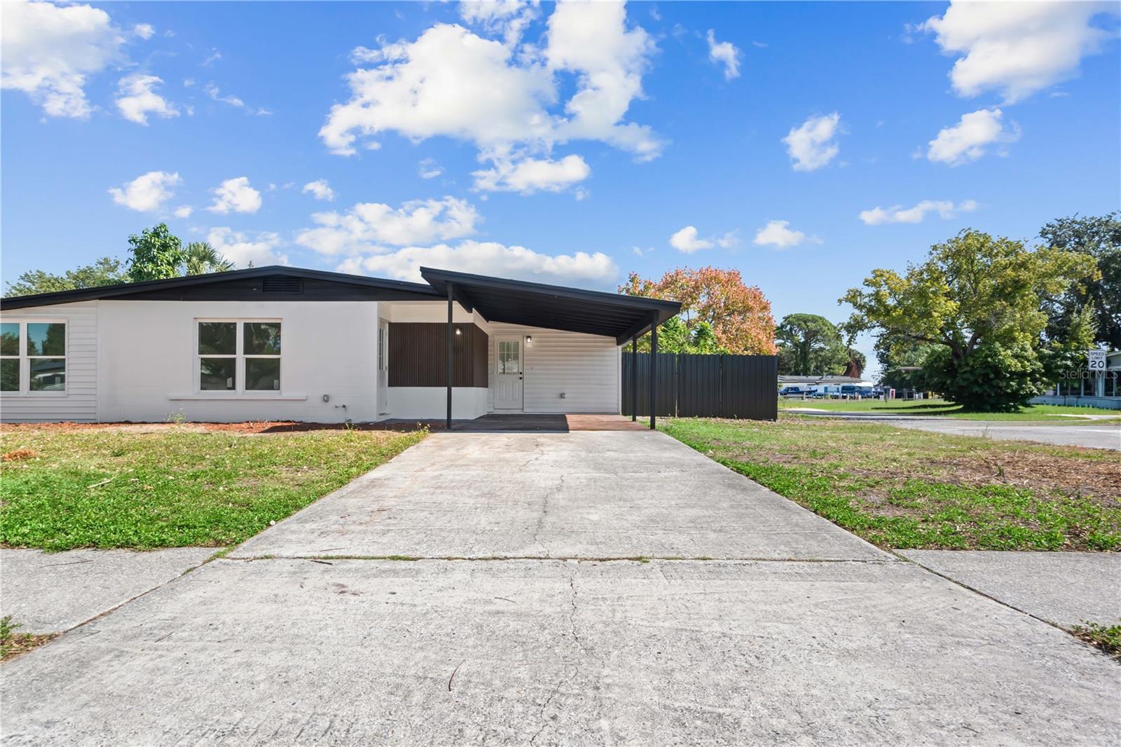 Image 6 of 60 For 5101 Town N Country Boulevard