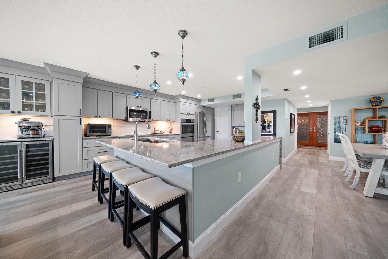 Image 10 of 72 For 200 Dolphin Point 301