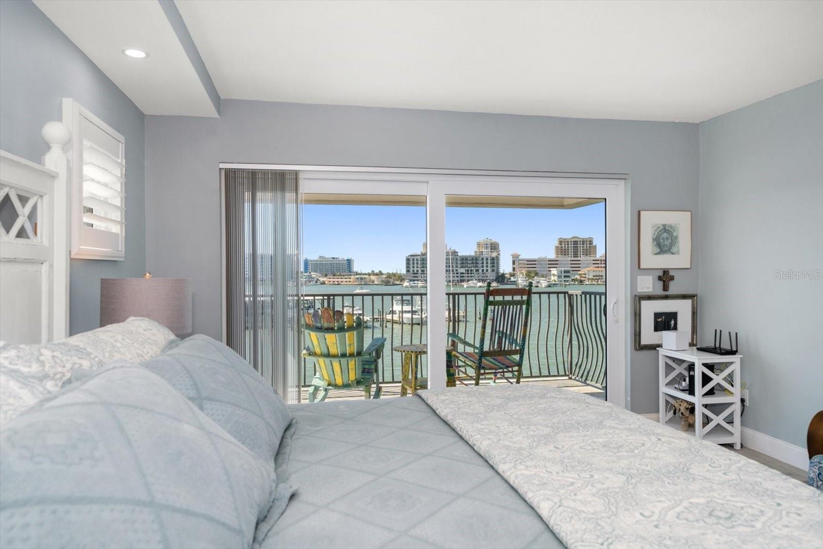 Image 27 of 72 For 200 Dolphin Point 301