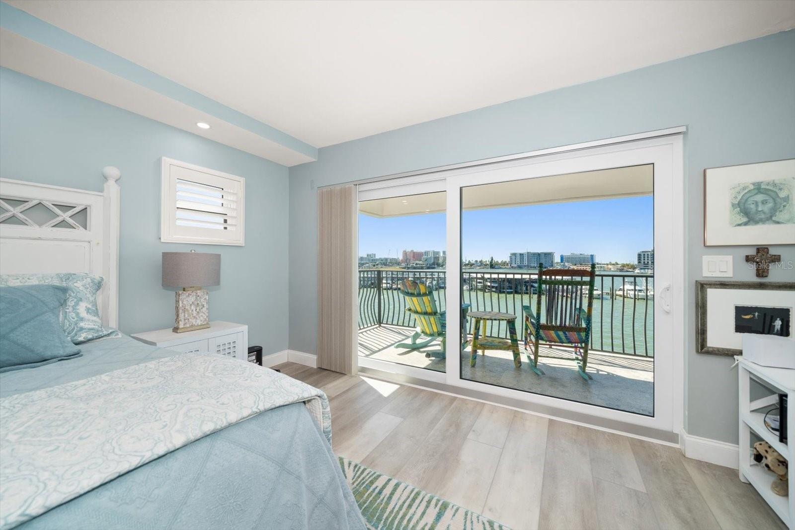 Image 28 of 72 For 200 Dolphin Point 301