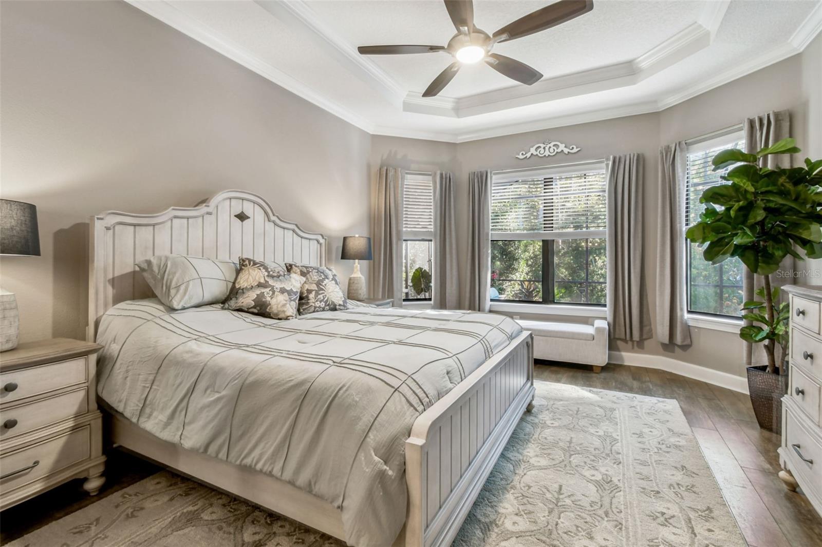 Listing photo id 28 for 8543 Grand Alberato Road