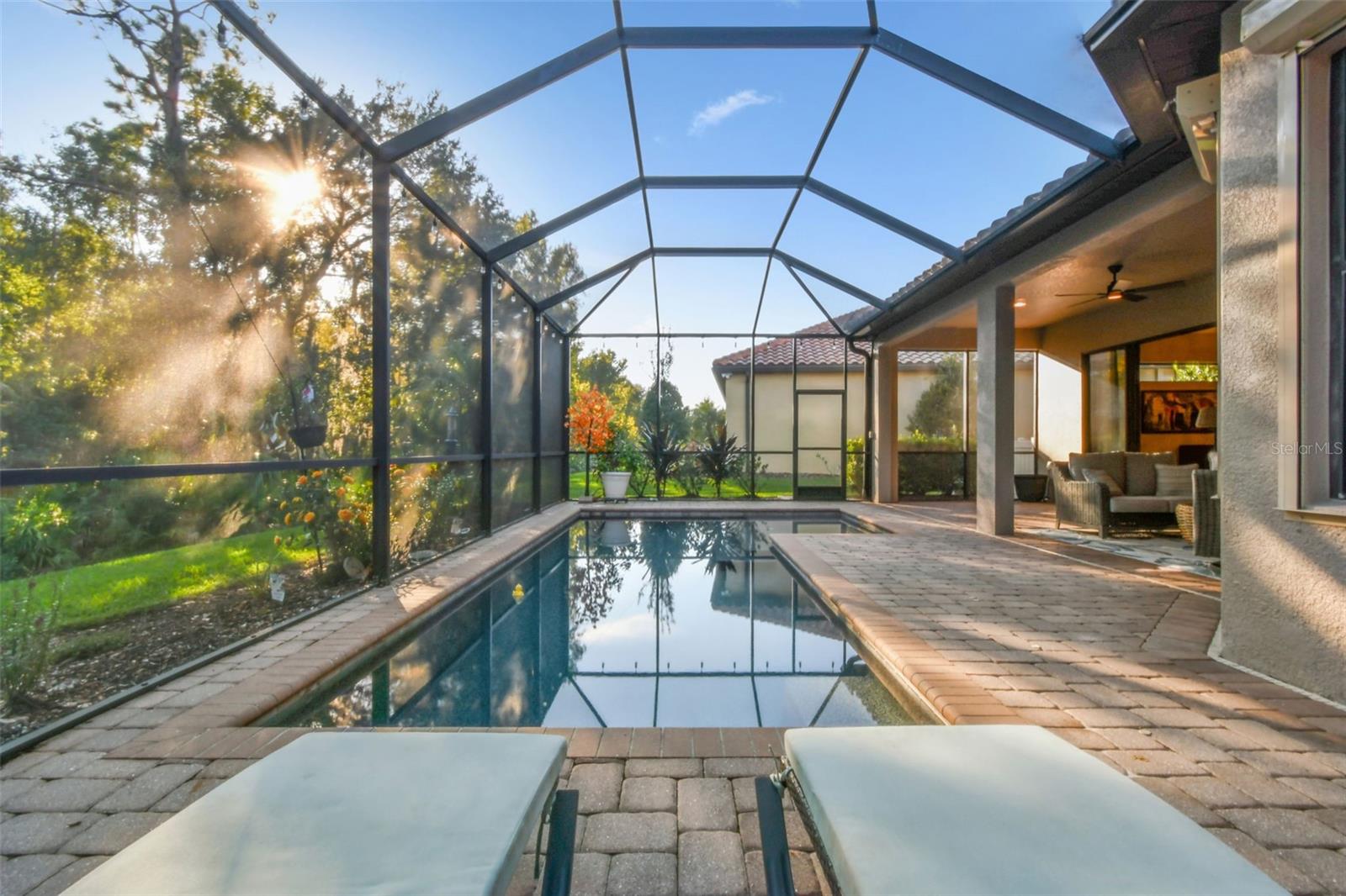 Listing photo id 44 for 8543 Grand Alberato Road