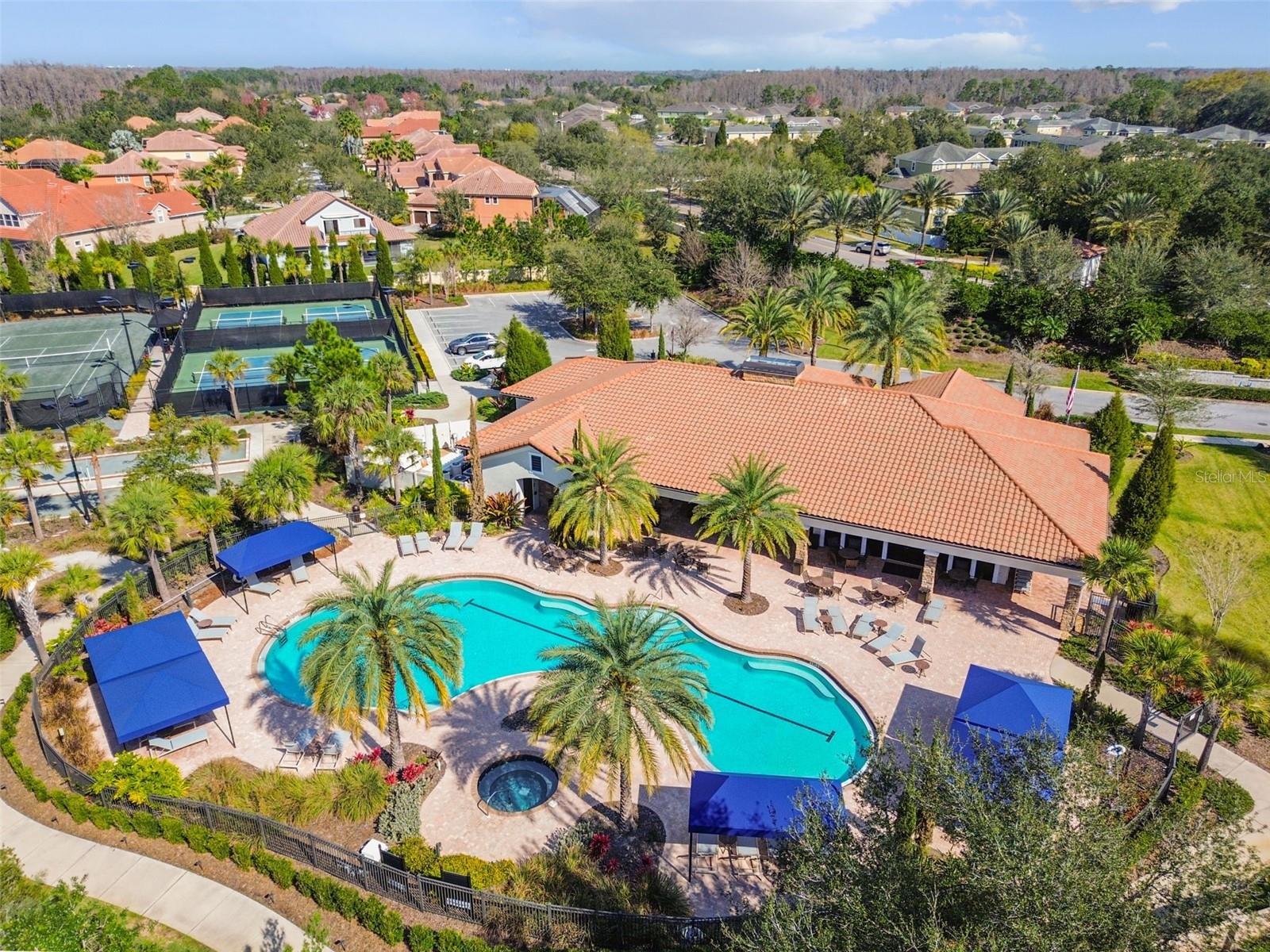 Listing photo id 73 for 8543 Grand Alberato Road