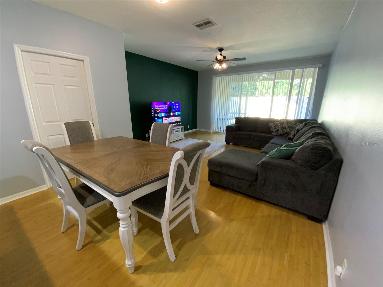 Image 6 of 29 For 6407 Spring Oak Court