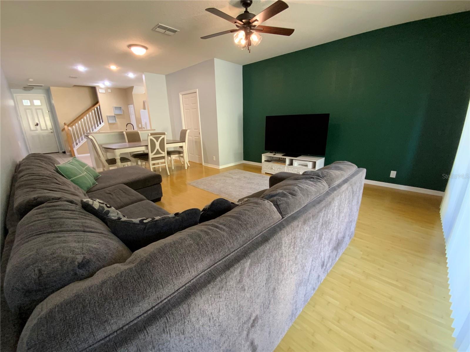 Image 8 of 29 For 6407 Spring Oak Court