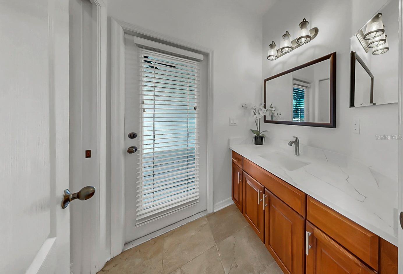 Image 39 of 70 For 302 York Dale Drive