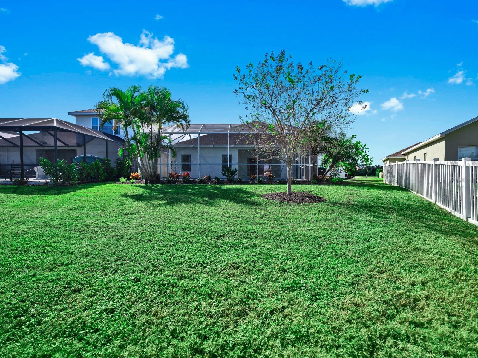 Image 51 of 70 For 302 York Dale Drive