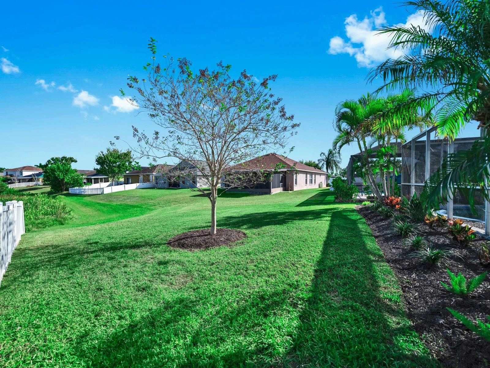 Image 53 of 70 For 302 York Dale Drive