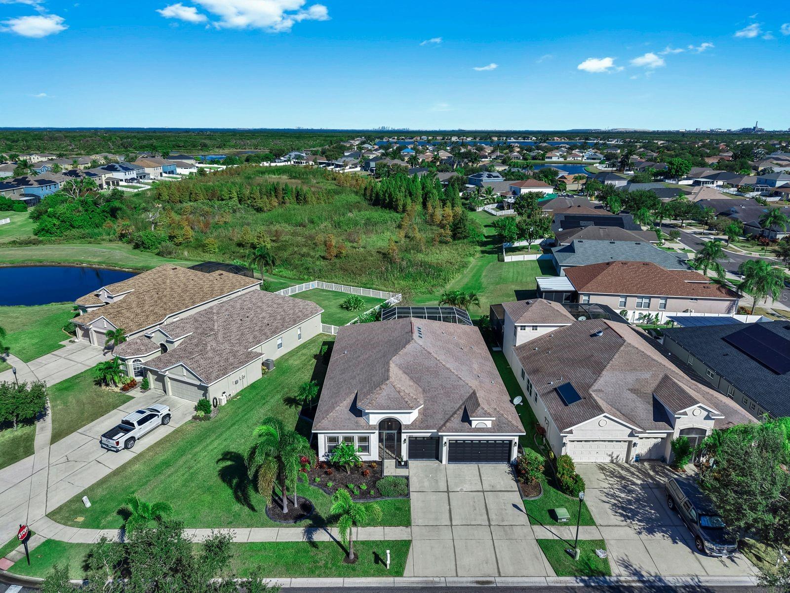 Image 66 of 70 For 302 York Dale Drive