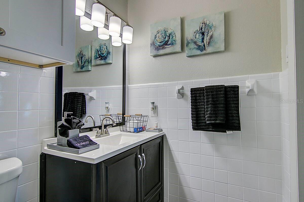 Image 24 of 46 For 1402 33rd Avenue A