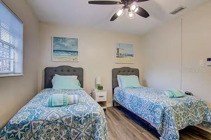 Image 3 of 46 For 1402 33rd Avenue A