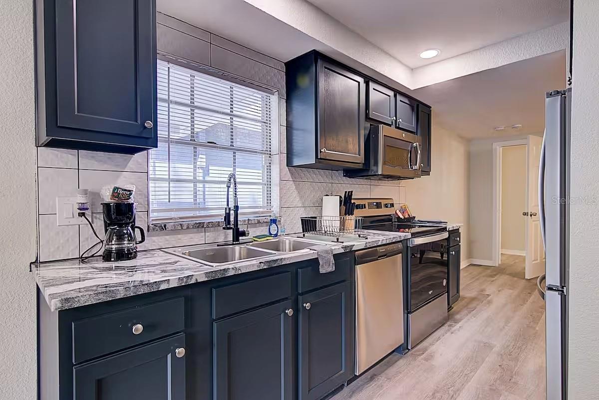 Image 35 of 46 For 1402 33rd Avenue A