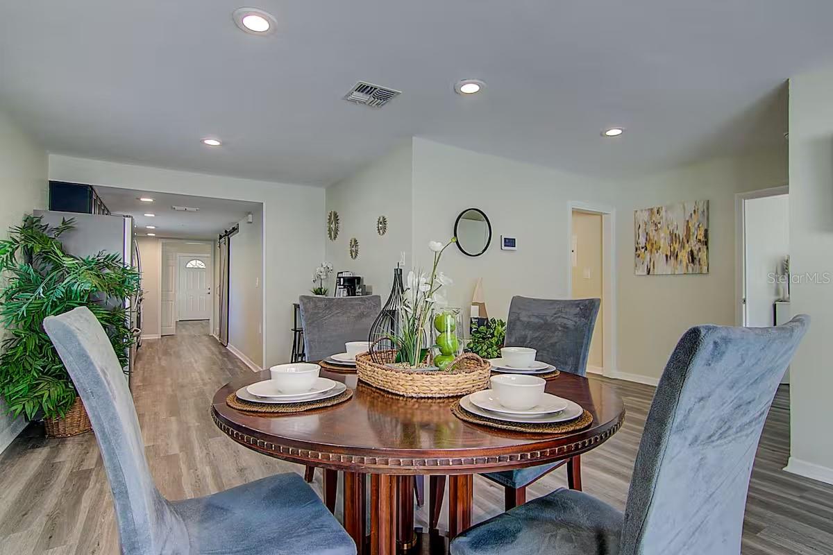 Image 7 of 46 For 1402 33rd Avenue A