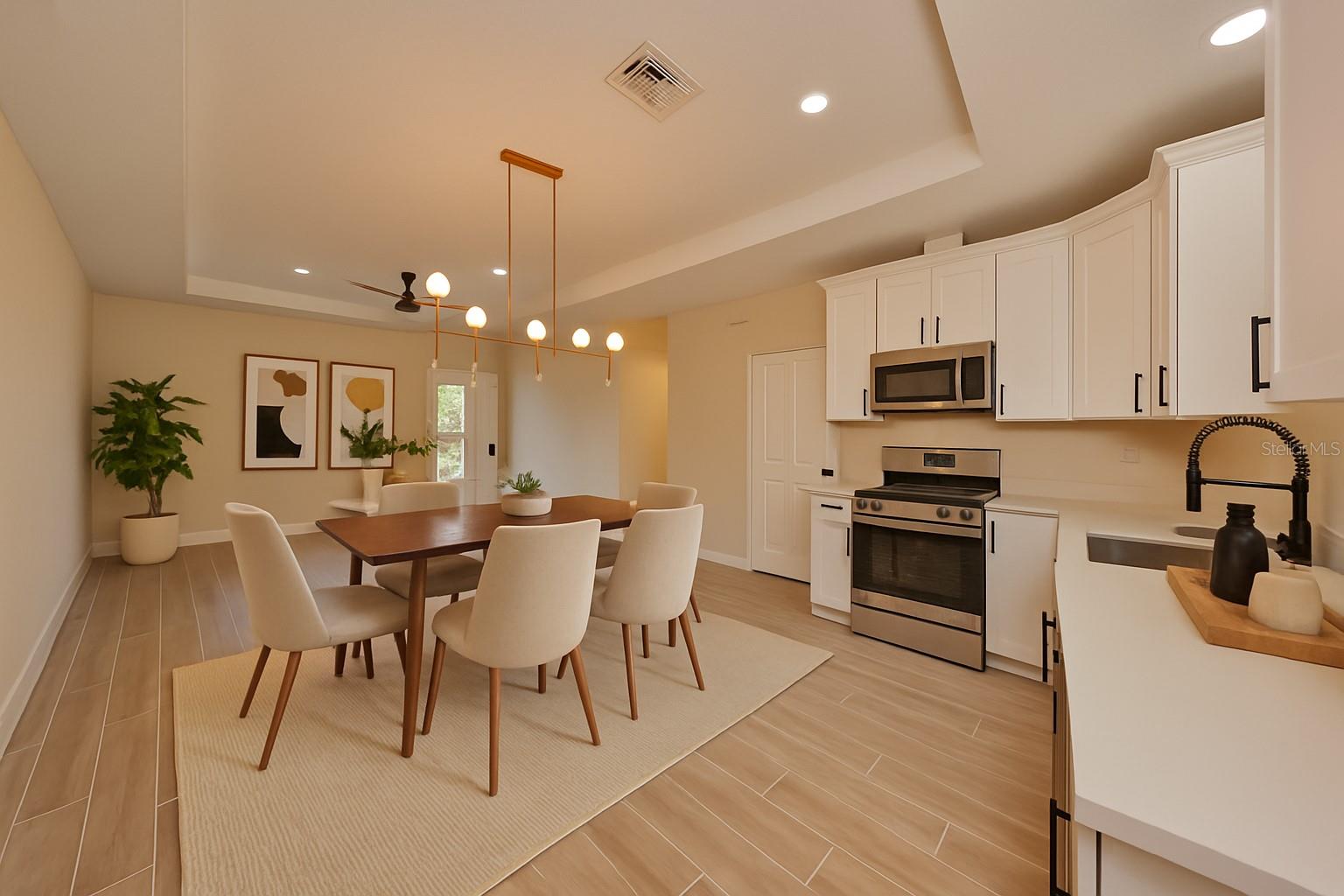 Image 12 of 58 For 16407 Lake Byrd Drive