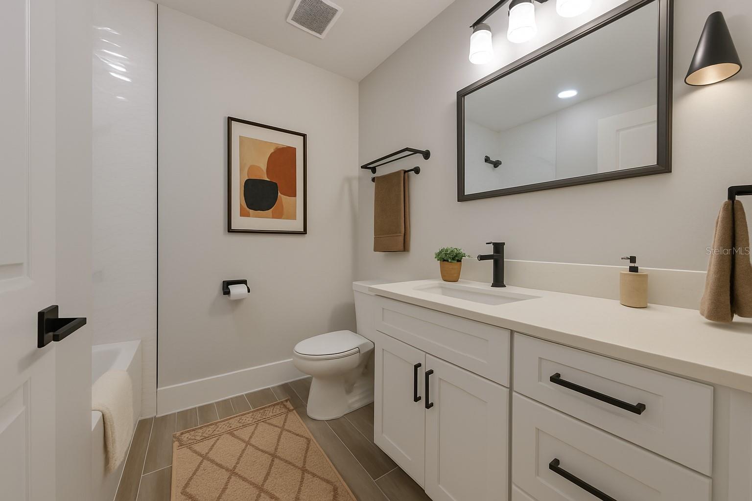 Image 23 of 58 For 16407 Lake Byrd Drive