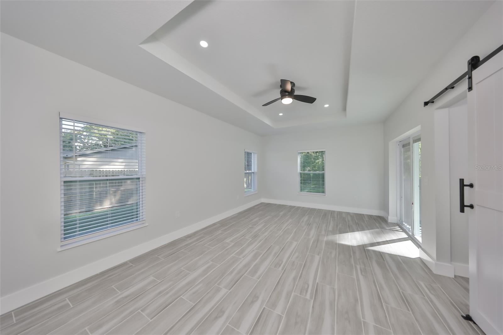 Image 44 of 58 For 16407 Lake Byrd Drive