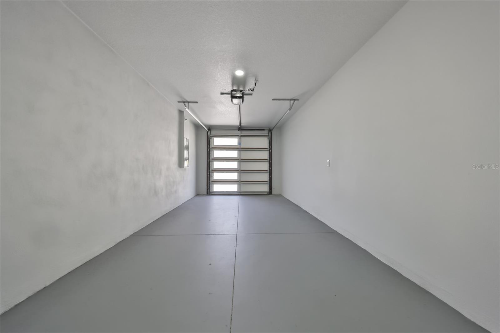 Image 48 of 58 For 16407 Lake Byrd Drive