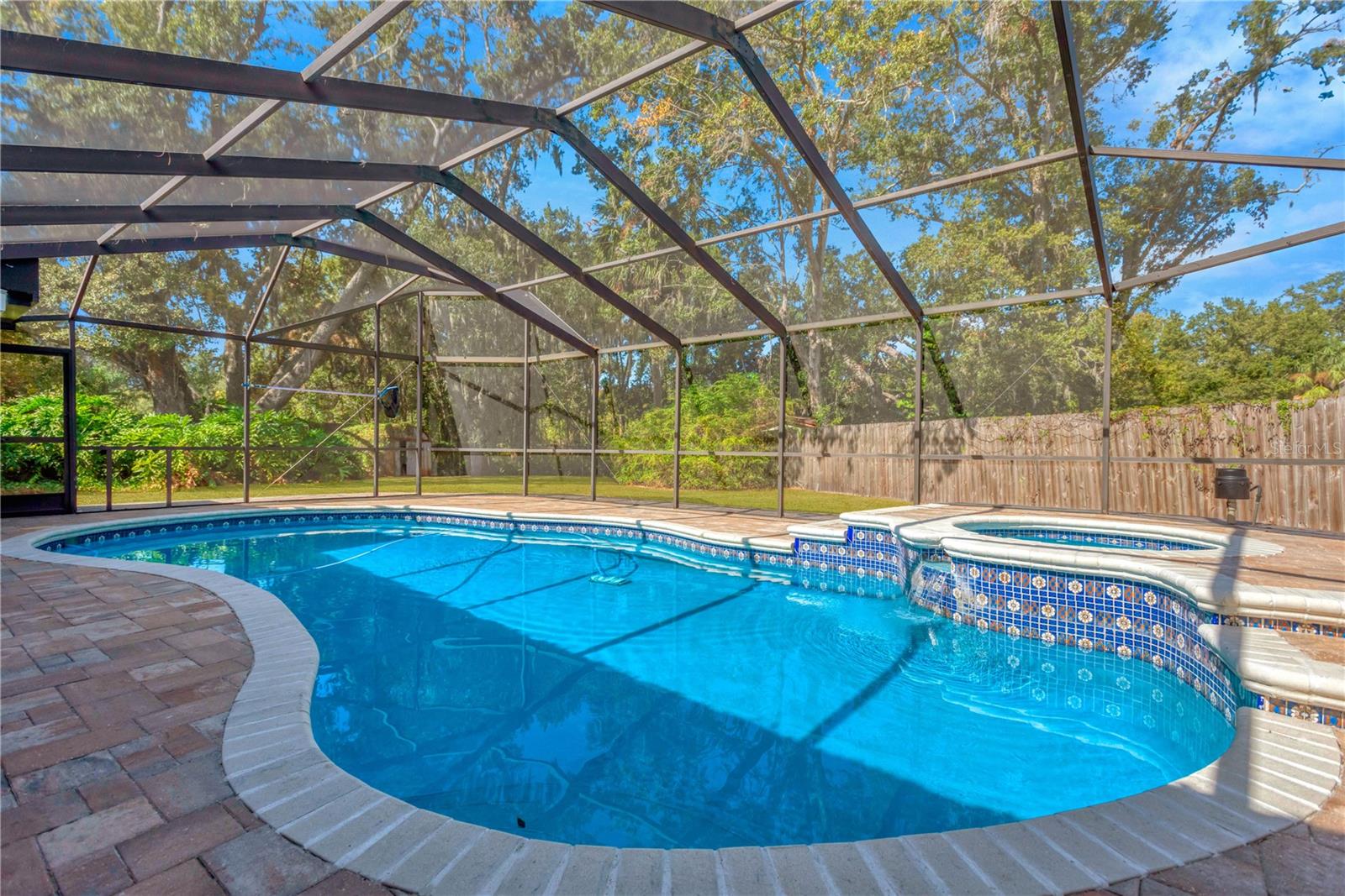 Image 29 of 53 For 526 Emberwood Drive