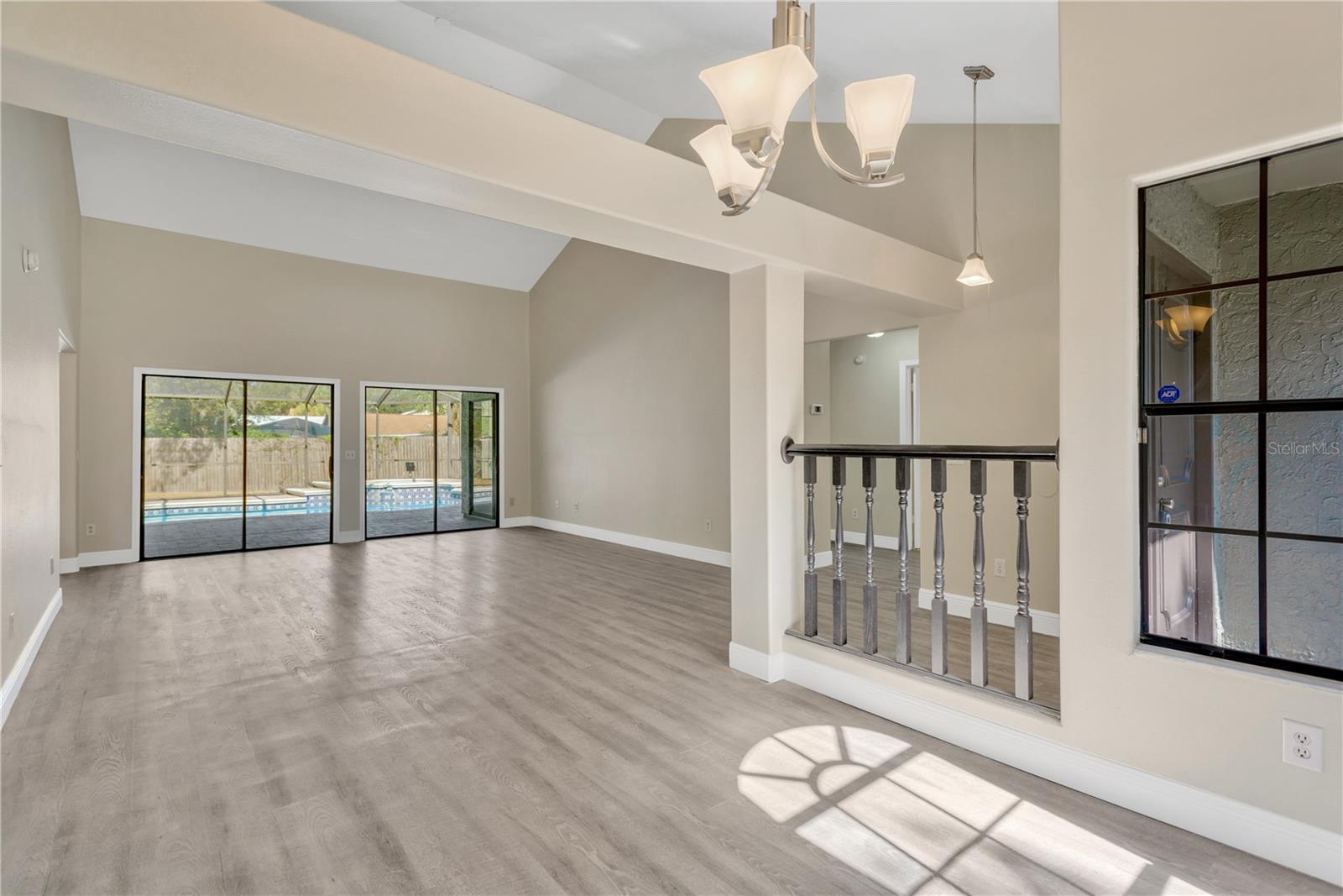 Image 8 of 53 For 526 Emberwood Drive