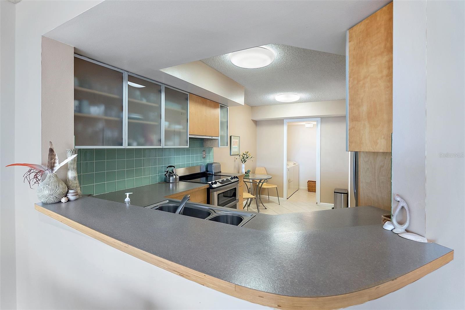 Image 10 of 44 For 5281 Isla Key Boulevard S 207