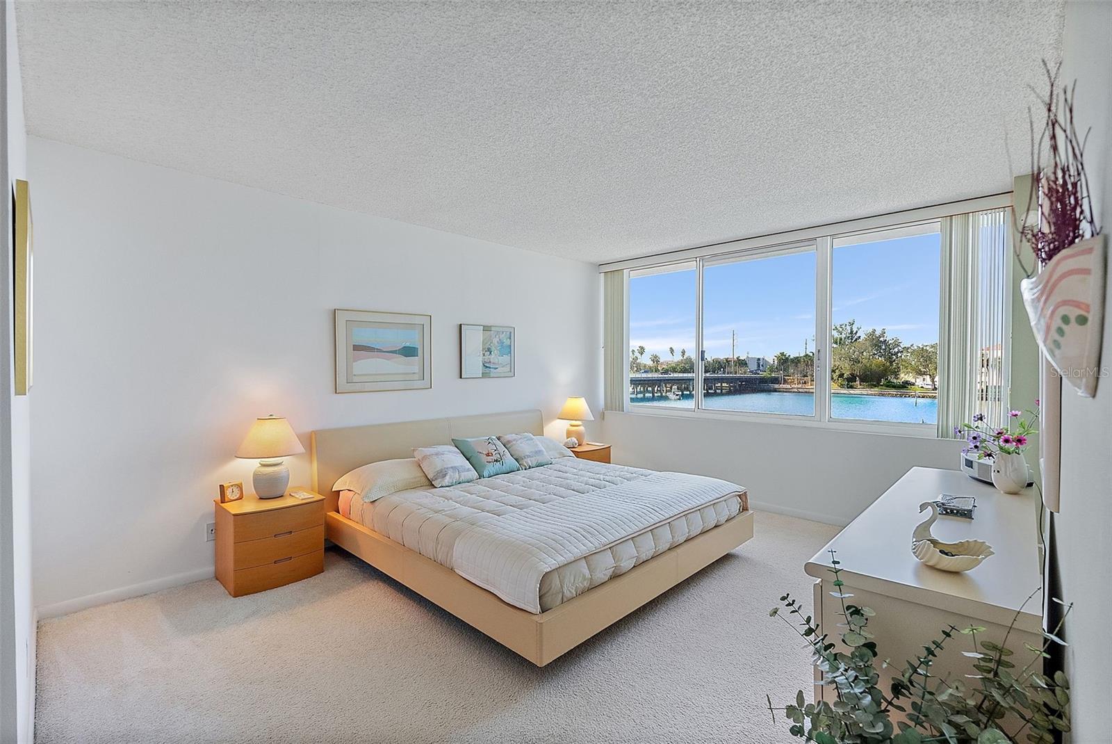 Image 18 of 44 For 5281 Isla Key Boulevard S 207