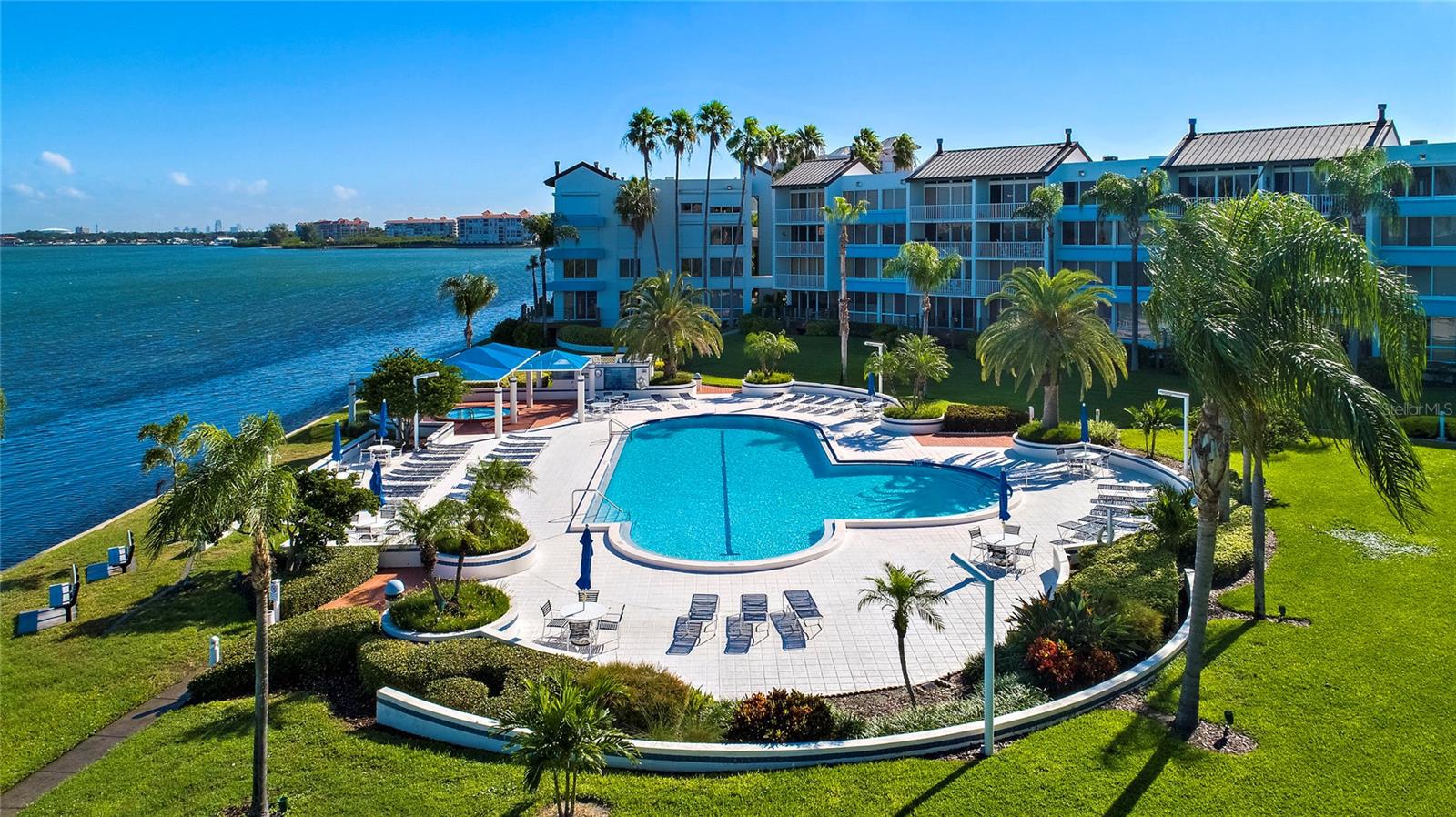 Image 37 of 44 For 5281 Isla Key Boulevard S 207