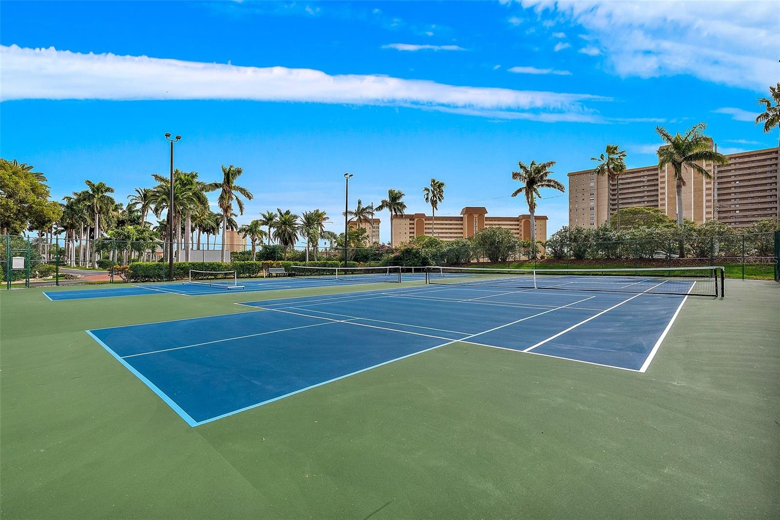 Image 41 of 44 For 5281 Isla Key Boulevard S 207