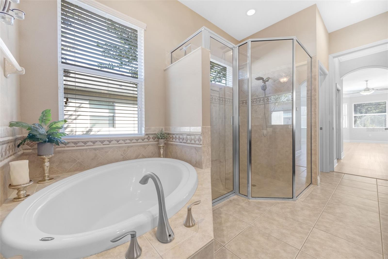 Image 10 of 71 For 27318 Sora Boulevard